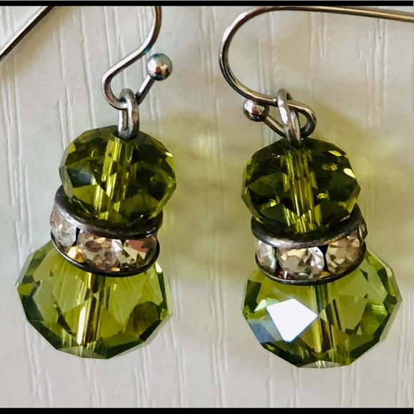 Neiman Marcus Renaissance gemstone cross❣️HOST PICK Multicolor rhinestones Gold - Picture 16 of 16